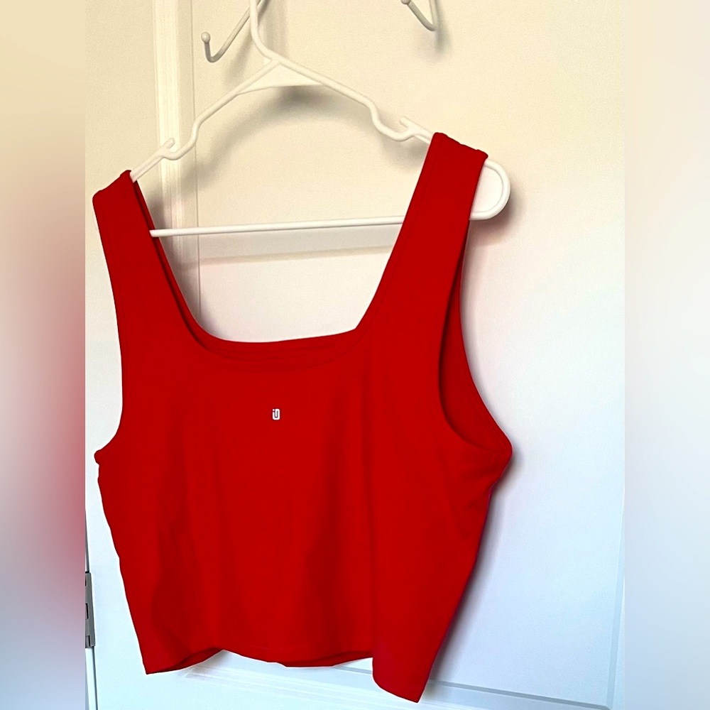 Ideology active cropped tank top.